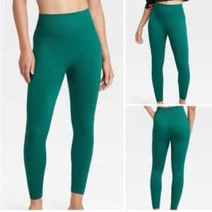 JoyLab green High-Rise Leggings nwt